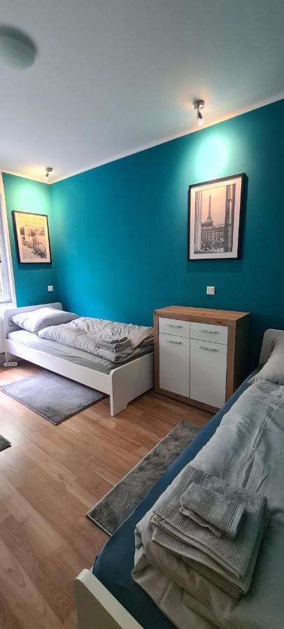 Schoene 2 Zimmer Apartment In Krefeld City, Monteur Wohnung Netflix & Prime מראה חיצוני תמונה